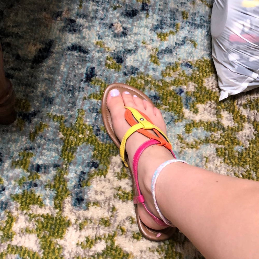 Sandals - Picture 2 of 3
